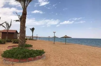 Chalet - 2 Bedrooms - 1 Bathroom for sale in Venecia Bent Al Sultan - Al Ain Al Sokhna - Suez