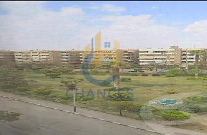 Apartment - 3 Bedrooms - 2 Bathrooms for sale in Masaken Nerco St. - Degla - Hay El Maadi - Cairo