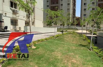 Apartment - 3 Bedrooms - 2 Bathrooms for sale in Al Nasr Road - El Estad - Nasr City - Cairo