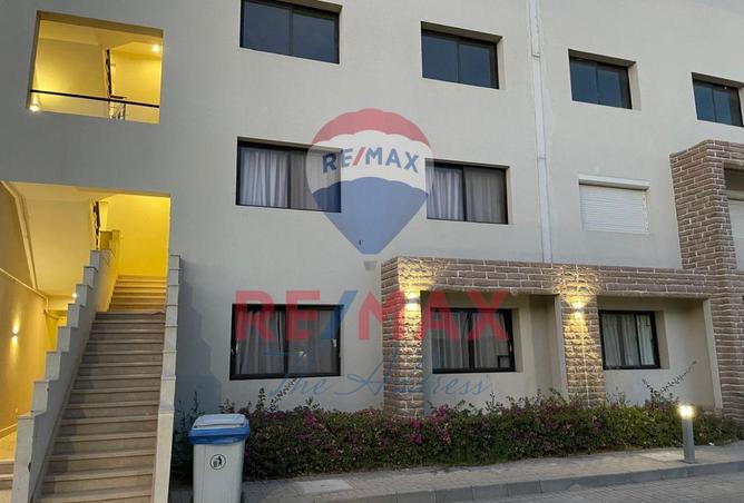 83142066 - Property Image 3