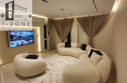 Apartment - 2 Bedrooms - 1 Bathroom for rent in El Rehab Extension - Al Rehab - New Cairo City - Cairo