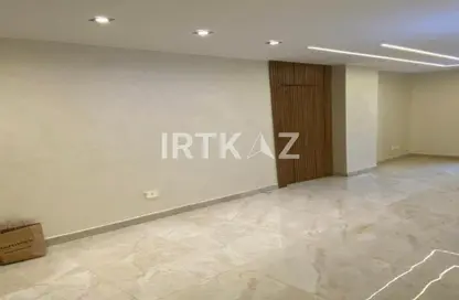 شقة - 2 غرف نوم - 2 حمامات للبيع في سكوير - كمبوندات التجمع الخامس - التجمع الخامس - مدينة القاهرة الجديدة - القاهرة