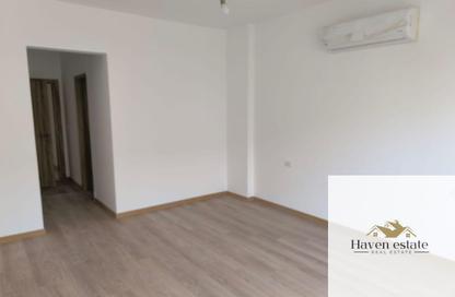 Apartment - 2 Bedrooms - 2 Bathrooms for rent in Moon Residences - Fifth Square - The 5th Settlement - New Cairo City - Cairo