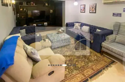 Apartment - 3 Bedrooms - 3 Bathrooms for sale in Al Laselky St. - El Laselky - New Maadi - Hay El Maadi - Cairo