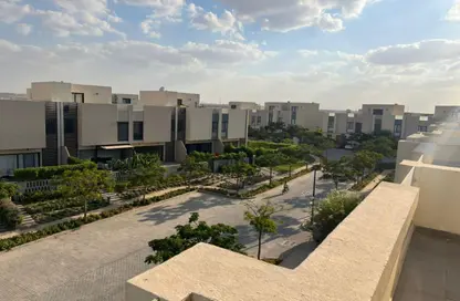 تاون هاوس - 4 غرف نوم - 4 حمامات للبيع في كمبوند البروج - كمبوندات الشروق - مدينة الشروق - القاهرة