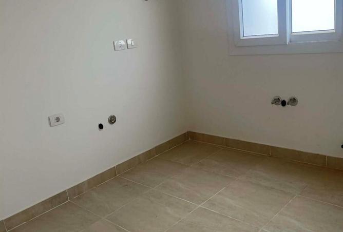 69570510 - Property Image 2