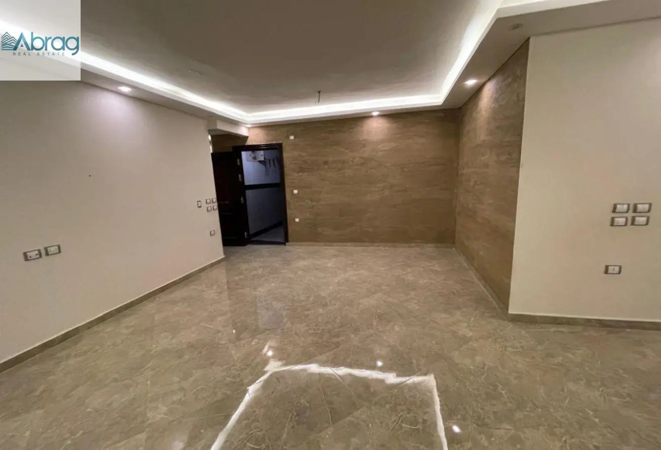 93258925 - Property Main Image