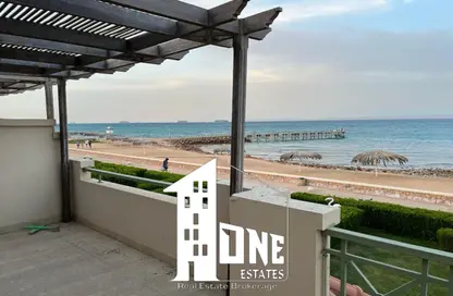 Chalet - 3 Bedrooms - 3 Bathrooms for sale in La Vista 3 - La Vista - Al Ain Al Sokhna - Suez