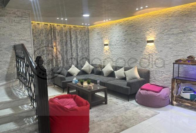 66430969 - Property Image 2