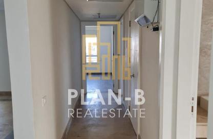 شقة - 3 غرف نوم - 3 حمامات للايجار في نيو جيزة - طريق مصر اسكندرية الصحراوي - مدينة 6 أكتوبر - الجيزة