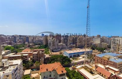 Apartment - 2 Bedrooms - 1 Bathroom for sale in Zezenia - Hay Sharq - Alexandria