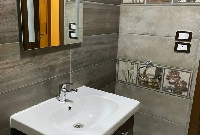100637293 - Property Image 3