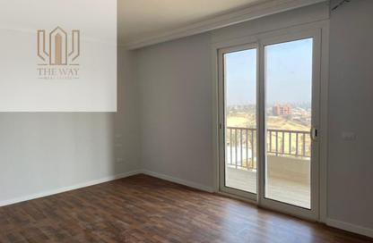 Apartment - 2 Bedrooms - 3 Bathrooms for sale in Pyramids Hills - Cairo Alexandria Desert Road - 6 October City - Giza Apartment - 2 Bedrooms - 3 Bathrooms for sale in Pyramids Hills - Cairo Alexandria Desert Road - 6 October City - Giza