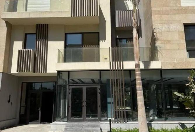 74321041 - Property Image 3