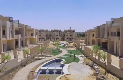 Townhouse - 4 Bedrooms - 4 Bathrooms for sale in Tawny Hyde Park - 6 October Compounds - 6 October City - Giza Townhouse - 4 Bedrooms - 4 Bathrooms for sale in Tawny Hyde Park - 6 October Compounds - 6 October City - Giza