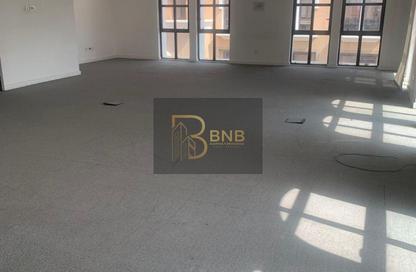 Office Space - Studio - 4 Bathrooms for rent in Mivida - 5th Settlement Compounds - The 5th Settlement - New Cairo City - Cairo