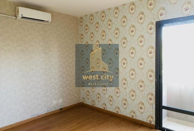 52463915 - صورة العقار 3