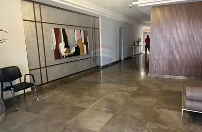 Apartment - 3 Bedrooms - 3 Bathrooms for sale in Park Side Residence - Zed Towers - Sheikh Zayed Compounds - Sheikh Zayed City - Giza