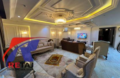 Apartment - 4 - 3 for sale in Hassan Ma'moon St. - 6th Zone - Nasr City - Cairo