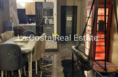 شقة - 2 غرف نوم - 2 حمامات للبيع في جاليريا  مون فالى - المستثمرين الجنوبية - مدينة القاهرة الجديدة - القاهرة