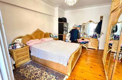 Apartment - 3 Bedrooms - 1 Bathroom for sale in Mostafa Kamel St. - Smouha - Hay Sharq - Alexandria
