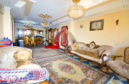 Apartment - 3 Bedrooms - 2 Bathrooms for sale in Kafr Abdo - Roushdy - Hay Sharq - Alexandria
