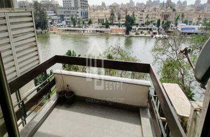 Apartment - 2 Bedrooms - 2 Bathrooms for rent in Al Gabalaya St. - Zamalek - Cairo