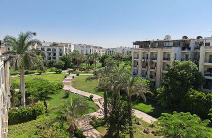 Bungalow - Studio - 1 Bathroom for rent in Hadayek Al Mohandessin - 4th District - Sheikh Zayed City - Giza