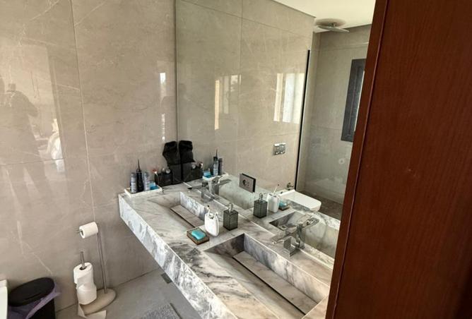 100369425 - Property Image 2