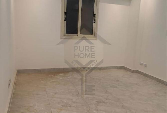 8558571 - Property Image 3