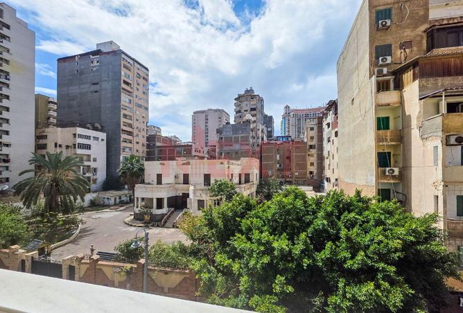 63393119 - Property Main Image