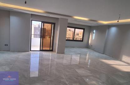 Apartment - 3 Bedrooms - 2 Bathrooms for rent in Degla Square - Degla - Hay El Maadi - Cairo