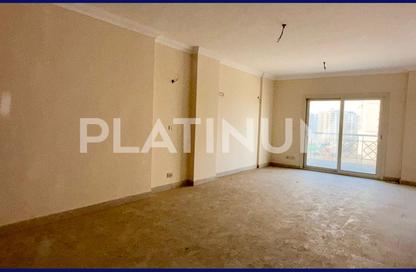 Apartment - 3 Bedrooms - 3 Bathrooms for sale in Vee Sawari - Waterfront - Sawary - Alexandria Compounds - Alexandria