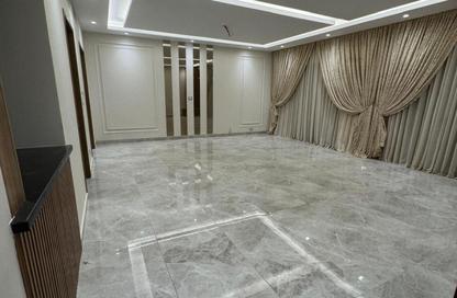 Apartment - 3 Bedrooms - 3 Bathrooms for sale in Eastown - 5th Settlement Compounds - The 5th Settlement - New Cairo City - Cairo
