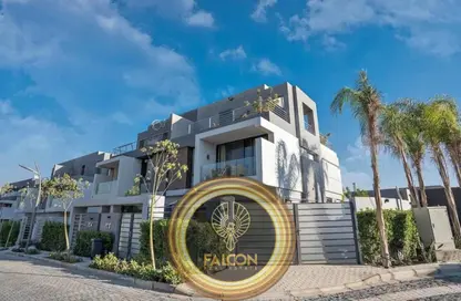 Villa - 3 Bedrooms - 3 Bathrooms for sale in El Patio Vera - Sheikh Zayed Compounds - Sheikh Zayed City - Giza