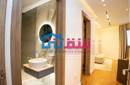 أي فيلا - 4 - 3 للبيع في سكاي لاين - سموحة - حي شرق - الاسكندرية