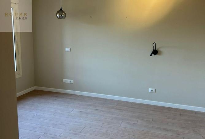 8720256 - Property Image 2