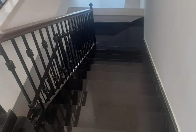 114883618 - Property Image 3
