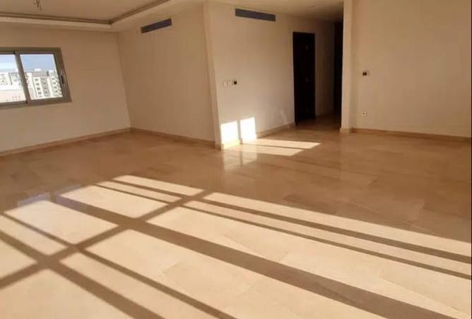 102068472 - Property Image 3