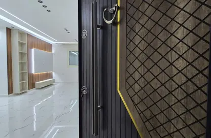 Apartment - 3 Bedrooms - 2 Bathrooms for sale in Gate 4 - Mena - Hadayek El Ahram - Giza