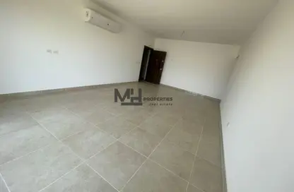 Apartment - 2 Bedrooms - 2 Bathrooms for rent in Moon Residences - Fifth Square - The 5th Settlement - New Cairo City - Cairo