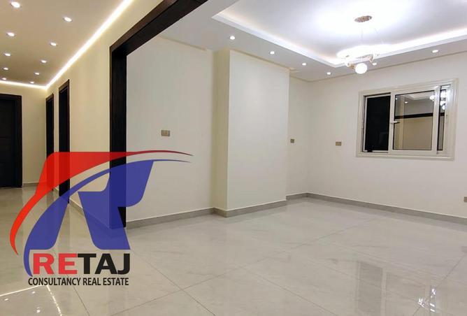 8601214 - Property Image 2