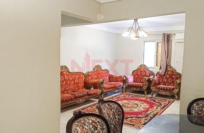 شقة - 3 غرف نوم - 2 حمامات للايجار في سموحة - حي شرق - الاسكندرية