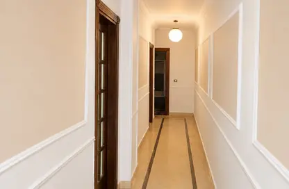 شقة - 2 غرف نوم - 2 حمامات للبيع في الحي الحادي عشر - الشيخ زايد - الجيزة
