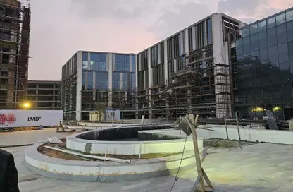 مساحات مكتبية - غرفة نوم للايجار في شارع ال ٩٠ الجنوبي - شارع التسعين الجنوبي - التجمع الخامس - مدينة القاهرة الجديدة - القاهرة