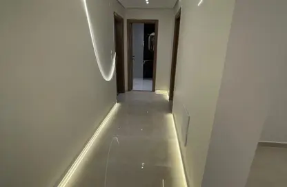 شقة - 2 غرف نوم - 2 حمامات للايجار في ازاد - كمبوندات التجمع الخامس - التجمع الخامس - مدينة القاهرة الجديدة - القاهرة