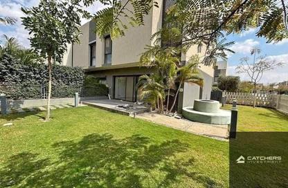 Apartment - 1 Bedroom - 2 Bathrooms for sale in Hyde Park - New Cairo City - Cairo