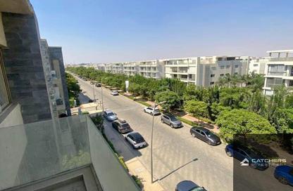 Apartment - 2 Bedrooms - 2 Bathrooms for sale in Galleria Moon Valley - South Investors Area - New Cairo City - Cairo