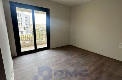 Apartment - 3 Bedrooms - 4 Bathrooms for sale in O West - 6 October Compounds - 6 October City - Giza