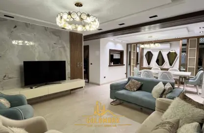 شقة - 2 غرف نوم - 2 حمامات للايجار في ازاد - كمبوندات التجمع الخامس - التجمع الخامس - مدينة القاهرة الجديدة - القاهرة